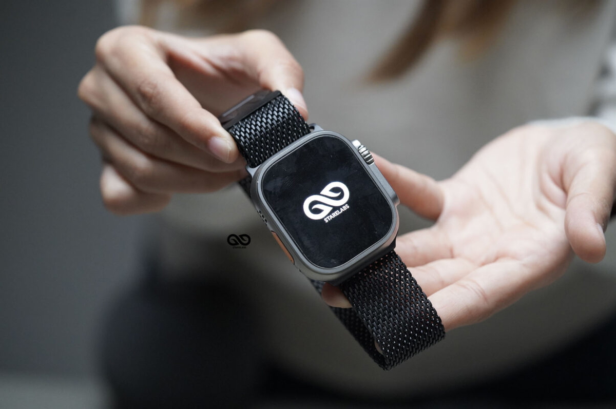 Stainless Steel Milanese loop For Apple Watch 49 (Series Ultra/Ultra 2/Ultra 3)