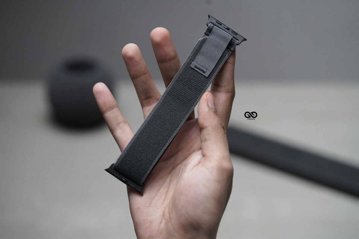 Trail Loop With Black Buckle For Apple Watch 49 (Series Ultra/Ultra 2/Ultra 3)