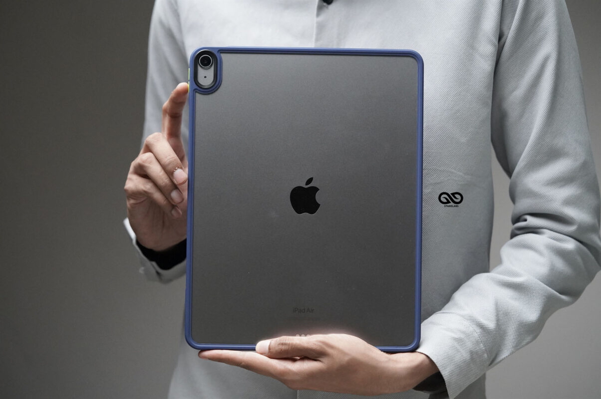 iPad Air 13 inch 2026/2025/2024 (M4/M3/M2 Chip) Transparent Cases