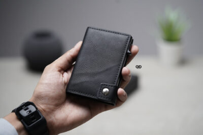 Classic Slim Vegan leather Minimalistic Pop Up Card and Cash Holder