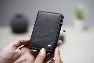 Classic Slim Vegan leather Minimalistic Pop Up Card and Cash Holder