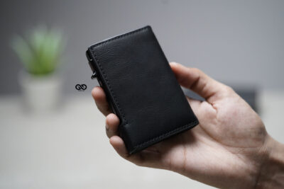 Classic Slim Vegan leather Minimalistic Pop Up Card and Cash Holder