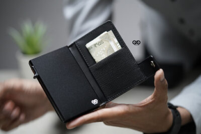 Classic Slim Vegan leather Minimalistic Pop Up Card and Cash Holder