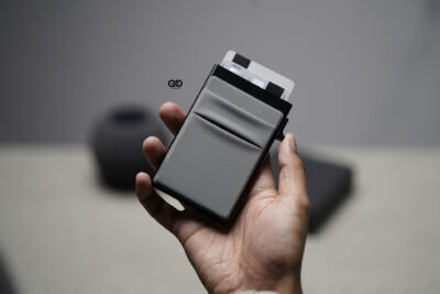 Minimalist Pop Up Credit Card Holder