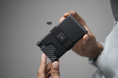 Personalized Slim Carbon Fiber Mini Pop Up Wallet