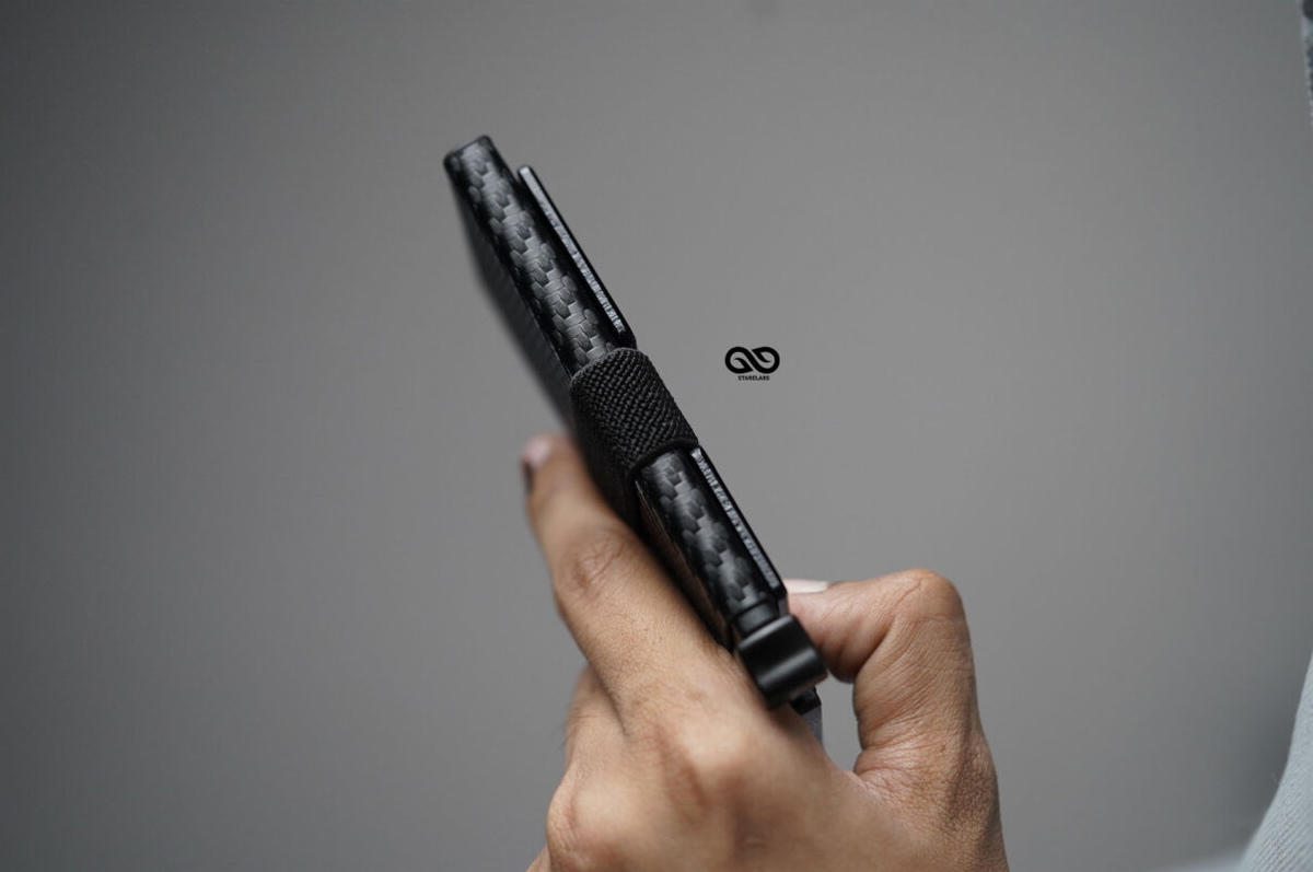 Personalized Slim Carbon Fiber Mini Pop Up Wallet