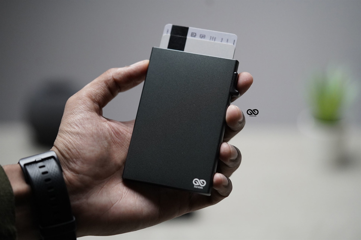 Pop Up Credit Card Holder 17 Pop Up Credit Card Holder - Image 17