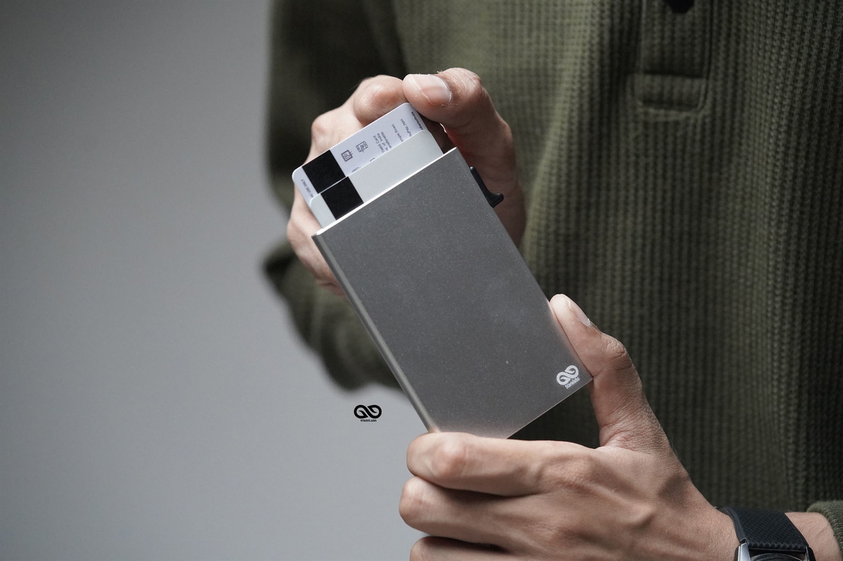 Pop Up Credit Card Holder 9 Pop Up Credit Card Holder - Image 9