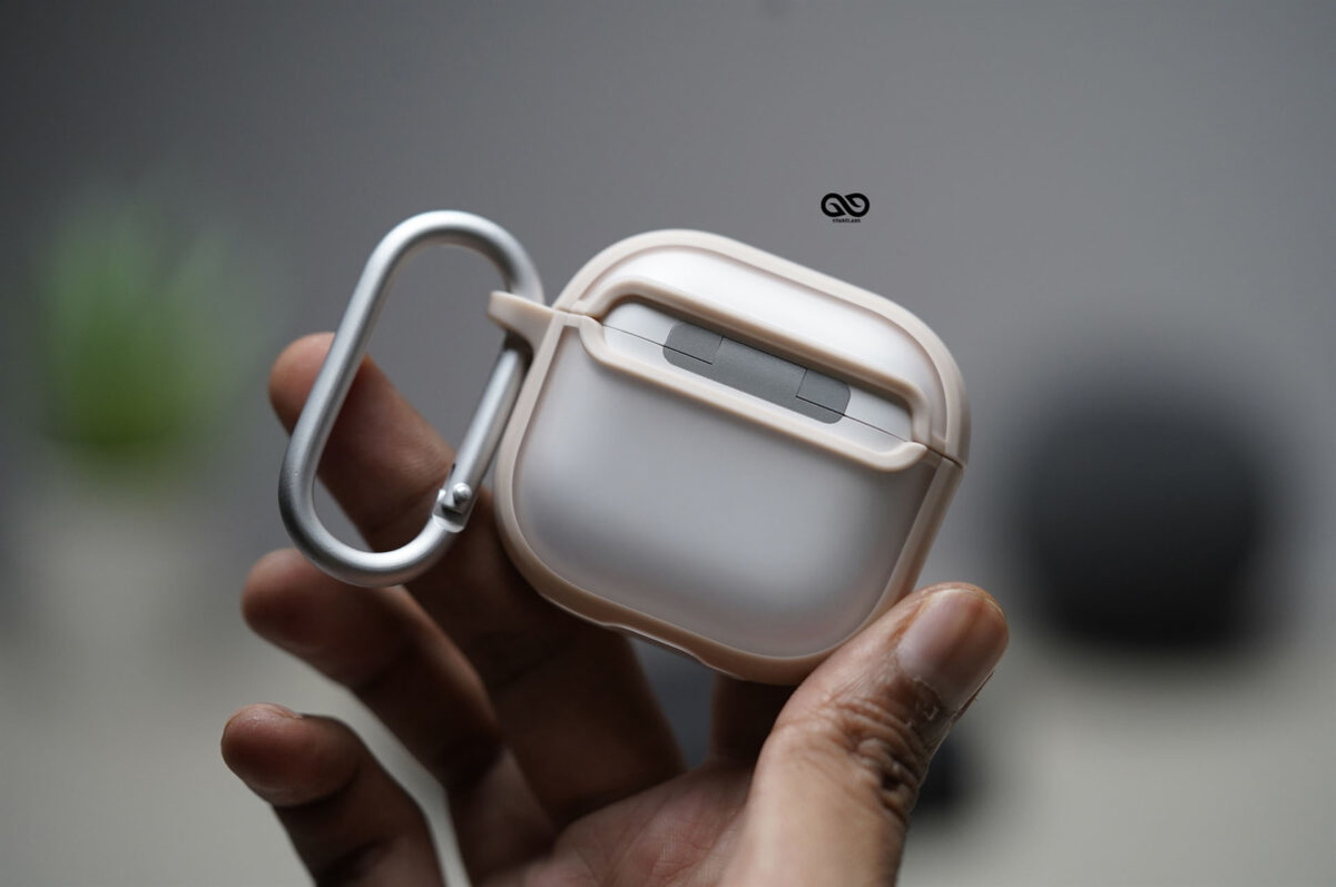 Sand Pink Slim Matte AirPods Case For AirPods 4