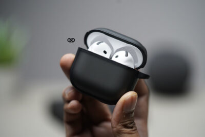 Black Slim Matte AirPods Case For AirPods 4