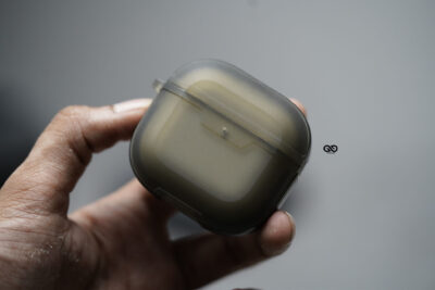 Rugged Translucent Airpods 4 Case