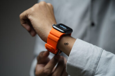 Silicone AeroFlex Sports Band with Buckle for Apple Watch 44MM 45MM 46MM Series 4 5 6 7 8 9 10 11 (SE 2 3 Gen)