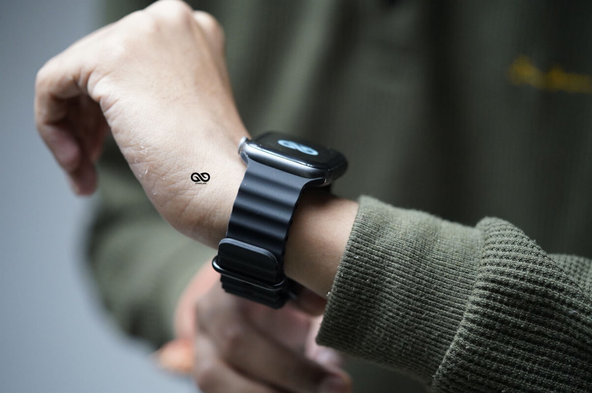 Silicone Ocean Band With Black Buckle For Apple Watch 44MM 45MM 46MM Series 4 5 6 7 8 9 10 11 (SE 2 3 Gen)