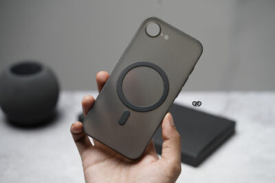 Gradient Black Magsafe Ultra Thin Case For iPhone 17e