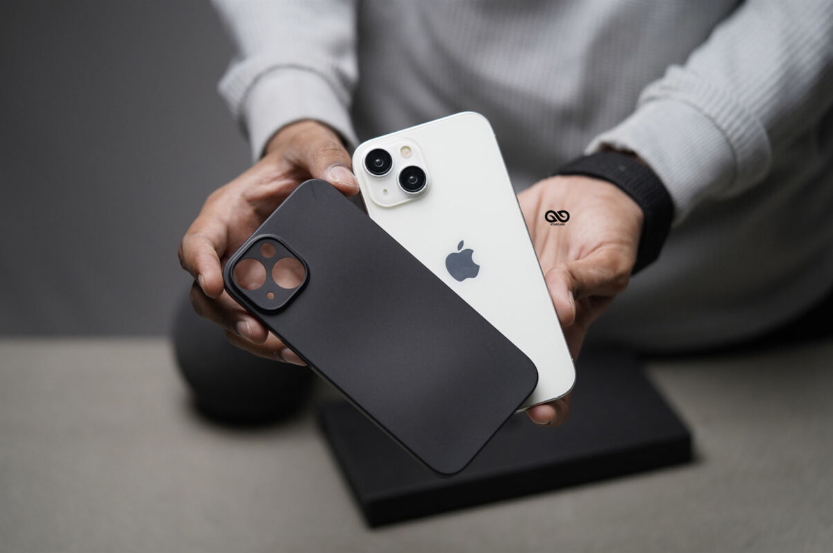 Dark Black Ultra Thin Case for iPhone 14