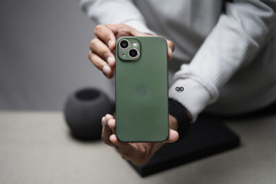 Green Ultra Thin Case for iPhone 13 Mini