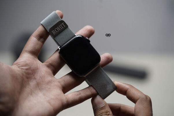 Personalized Magnetic metal loop strap for Apple Watch 42MM 41MM 40MM Series 4 5 6 7 8 9 10 11 SE SE 2 Gen
