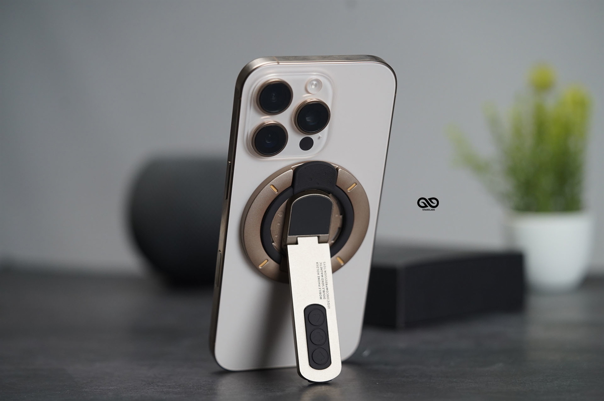 360 Degree Rotating Magnetic Ring Holder with Kickstand Feature 15 360 Degree Rotating Magnetic Ring Holder with Kickstand Feature - Image 15