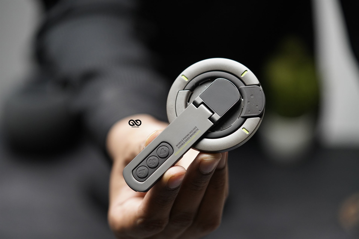 360 Degree Rotating Magnetic Ring Holder with Kickstand Feature 24 360 Degree Rotating Magnetic Ring Holder with Kickstand Feature - Image 24