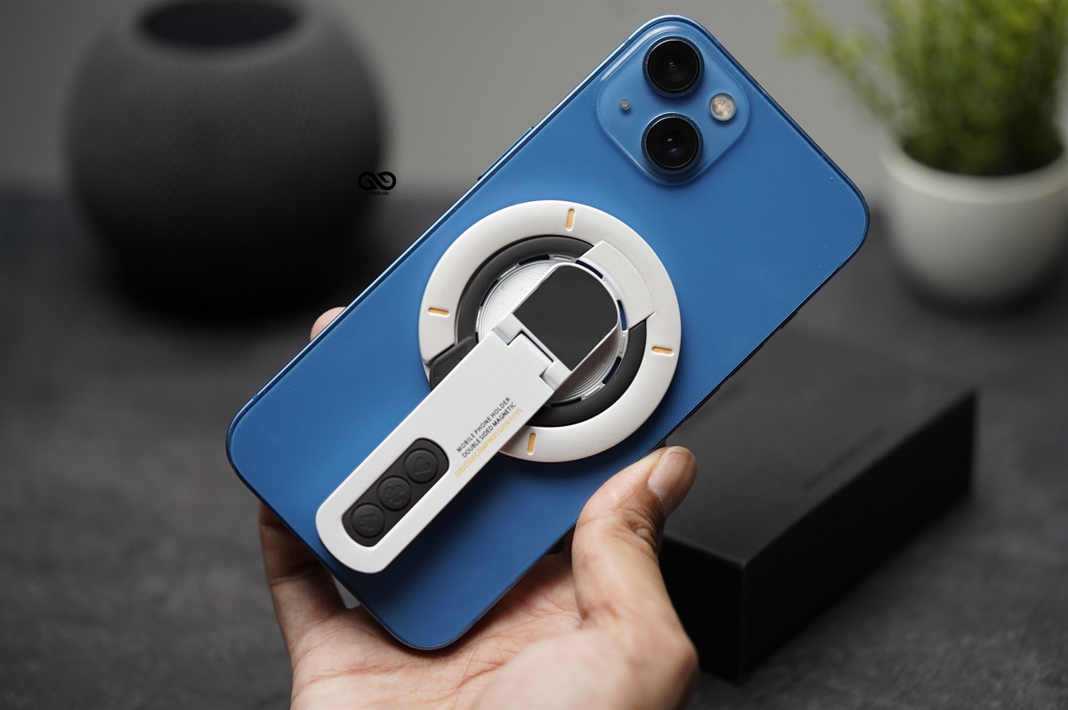 360 Degree Rotating Magnetic Ring Holder with Kickstand Feature 18 360 Degree Rotating Magnetic Ring Holder with Kickstand Feature - Image 18