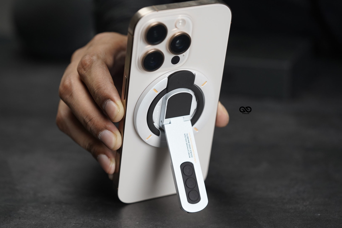 360 Degree Rotating Magnetic Ring Holder with Kickstand Feature 21 360 Degree Rotating Magnetic Ring Holder with Kickstand Feature - Image 21