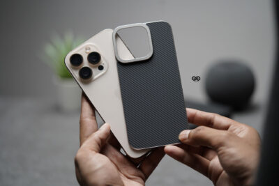 MagSafe Carbon Texture Back Panel for iPhone 16 Pro/ 16 Pro Max