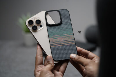 MagSafe Carbon Texture Back Panel for iPhone 16 Pro/ 16 Pro Max