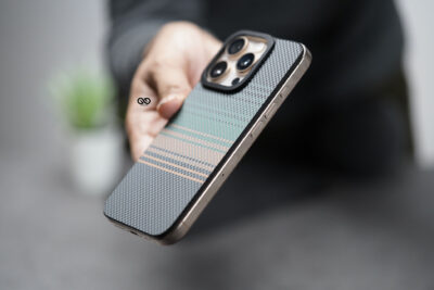 MagSafe Carbon Texture Back Panel for iPhone 16 Pro/ 16 Pro Max