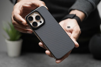 MagSafe Carbon Texture Back Panel for iPhone 16 Pro/ 16 Pro Max