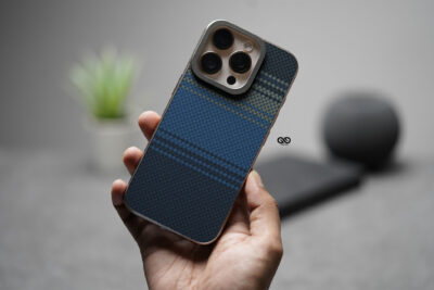 MagSafe Carbon Texture Back Panel for iPhone 16 Pro/ 16 Pro Max