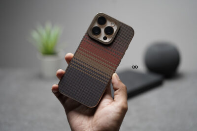 MagSafe Carbon Texture Back Panel for iPhone 16 Pro/ 16 Pro Max