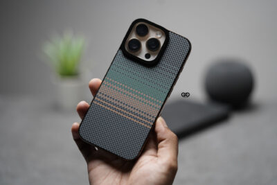 MagSafe Carbon Texture Back Panel for iPhone 16 Pro/ 16 Pro Max