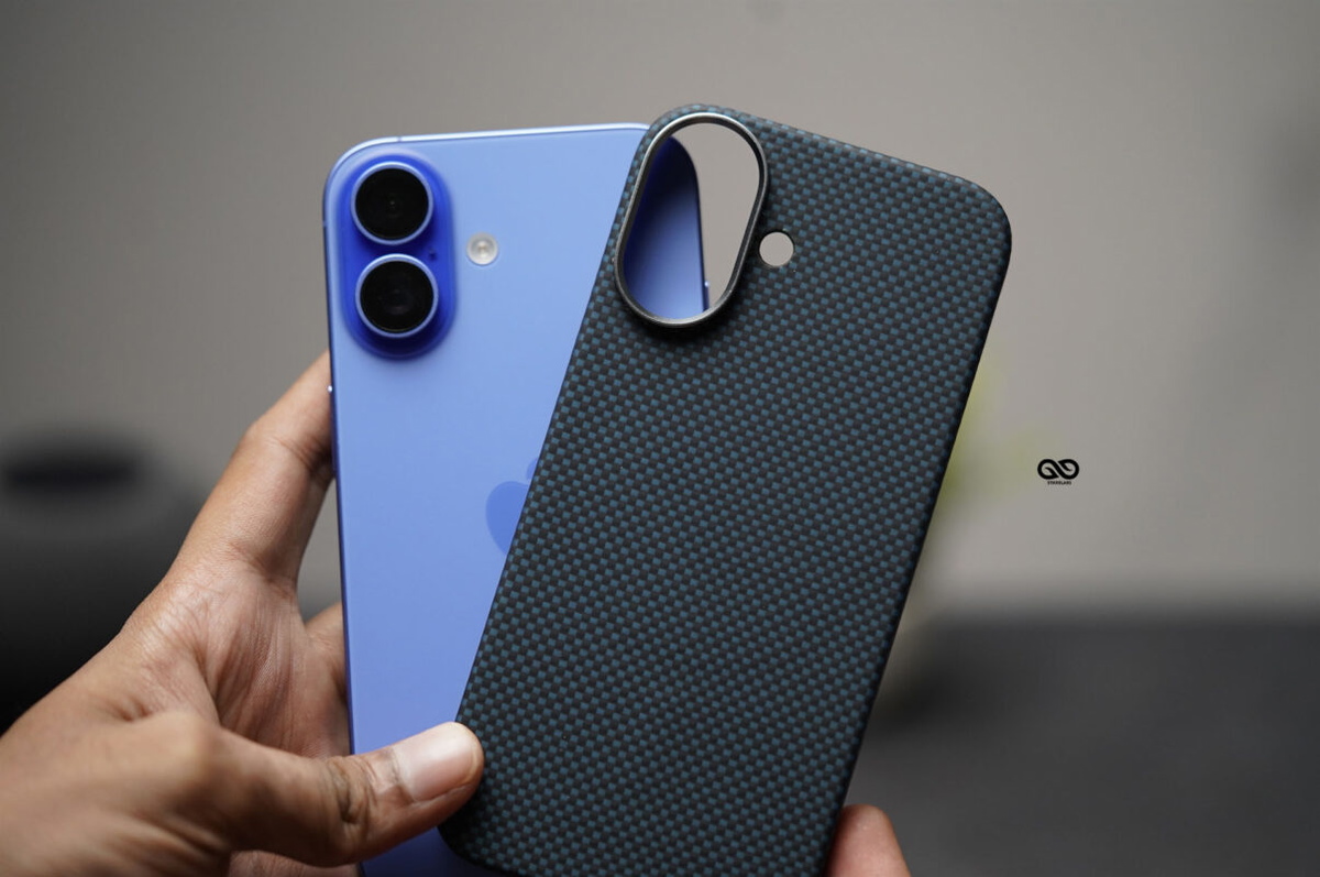 Magsafe Polar Blue Real Aramid Carbon Fiber Case For iPhone 16