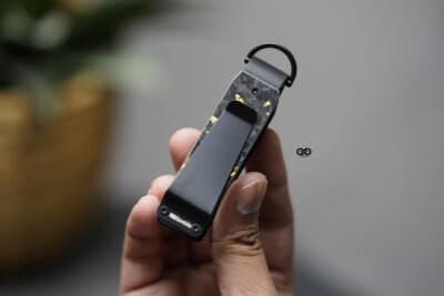 Compact Metallic Key Organizer