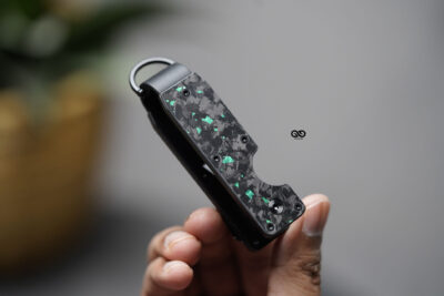 Compact Metallic Key Organizer