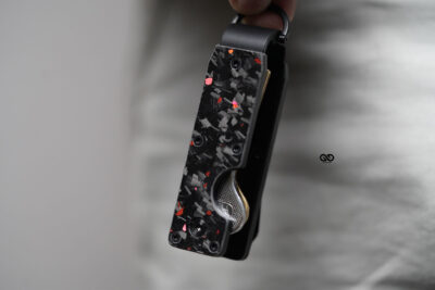 Compact Metallic Key Organizer