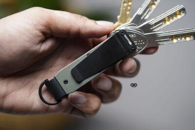 Compact Metallic Key Organizer