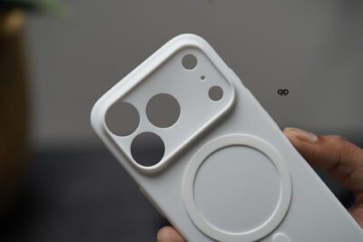 White Magsafe Ultra Thin Case For iPhone Air/17 Pro/17 Pro Max. (Camera Cutout)