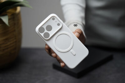 White Magsafe Ultra Thin Case For iPhone Air/17 Pro/17 Pro Max. (Camera Cutout)