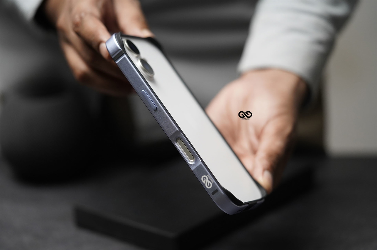 Mist Blue Fiber Bumper for iPhone 17 (Bumper, not a Case) 5 Mist Blue Fiber Bumper for iPhone 17 (Bumper, not a Case) - Image 5