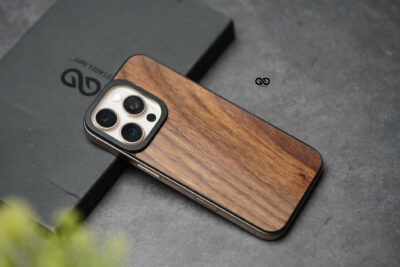 Real Wood Back Panel for iPhone 16 Pro/ 16 Pro Max