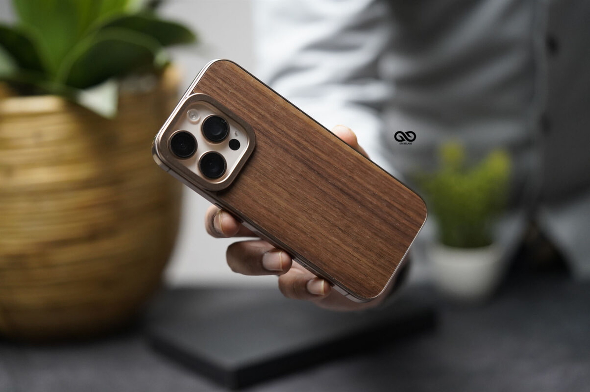 Real Wood Back Panel for iPhone 16 Pro/ 16 Pro Max