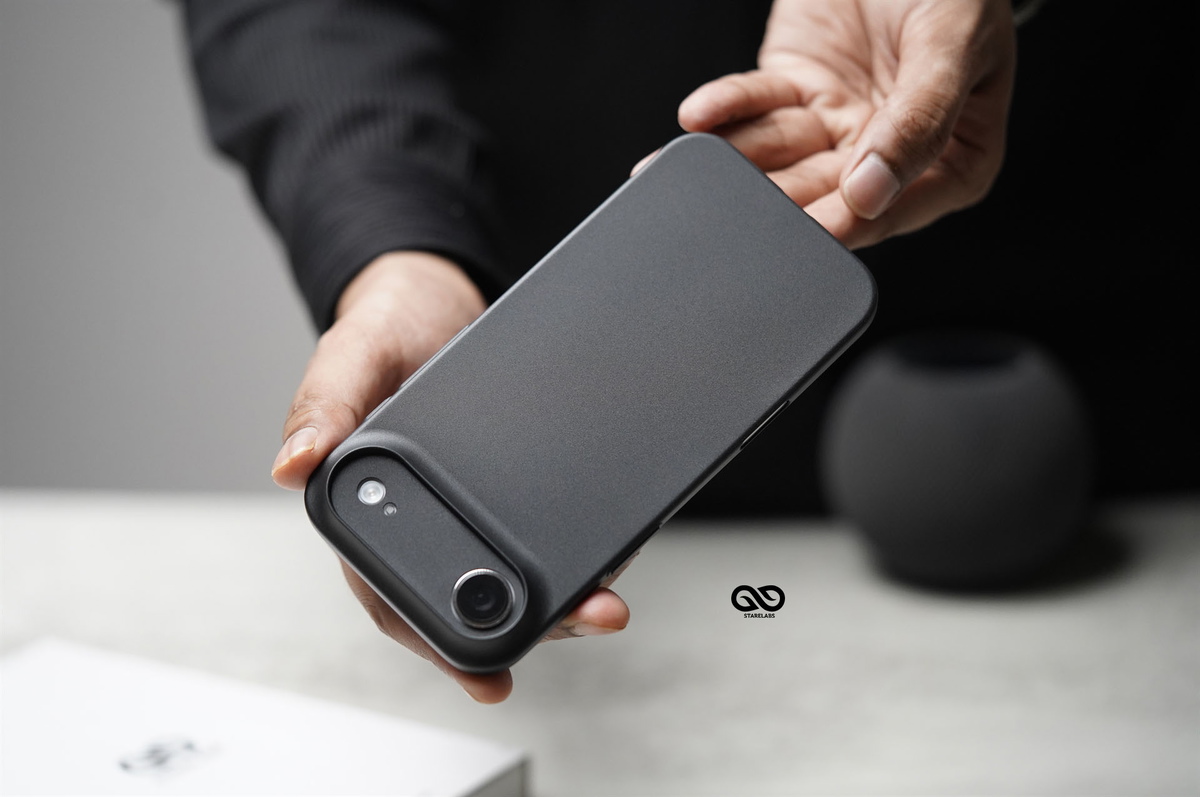 Dark Black Ultra Thin Case For iPhone Air/17 Pro/17 Pro Max (Camera Cutout) 13 Dark Black Ultra Thin Case For iPhone Air/17 Pro/17 Pro Max (Camera Cutout) - Image 13