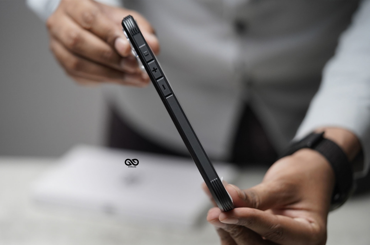 MagSafe Tactical Defense Case For iPhone Air/17/17Pro/17ProMax 42 MagSafe Tactical Defense Case For iPhone Air/17/17Pro/17ProMax - Image 42