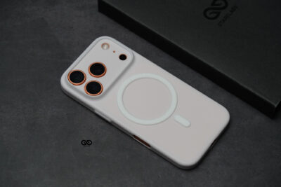 White Magsafe Ultra Thin Case For iPhone Air/17 Pro/17 Pro Max. (Camera Cutout)