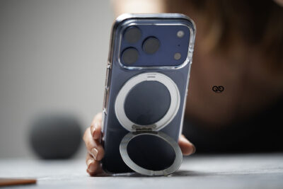 360 Degree MagSafe Transparent Slim Hard Case With Kickstand For iPhone Air/17/17 Pro/ 17 Pro Max (Non Yellowing)