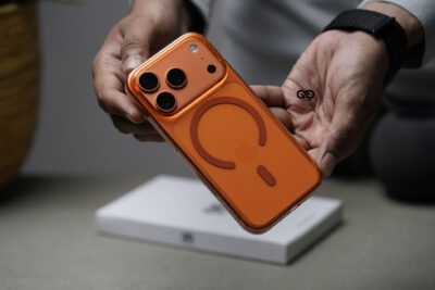 MagSafe Transparent Slim Hard Case For iPhone 17/Air/17 Pro/ 17 Pro Max (Non Yellowing)