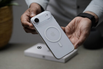 MagSafe Transparent Slim Hard Case For iPhone 17/Air/17 Pro/ 17 Pro Max (Non Yellowing)