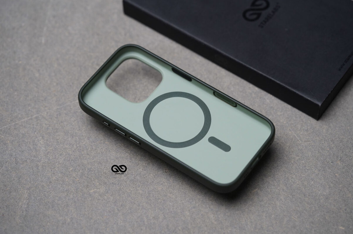 Magsafe Hard Silicone Case For iPhone 16/16Pro/16ProMax