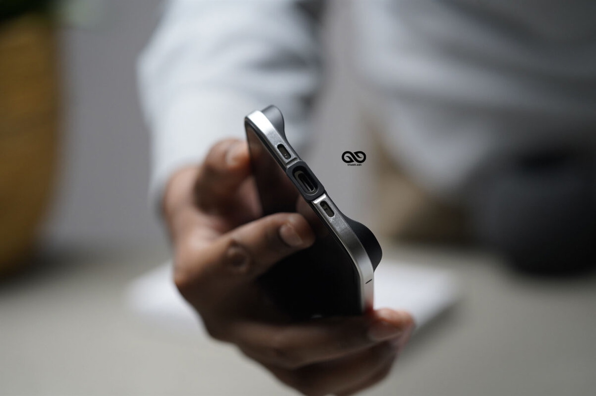 Silver Fiber Bumper for iPhone Air (Bumper, not a Case)